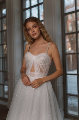 Lucilla 4